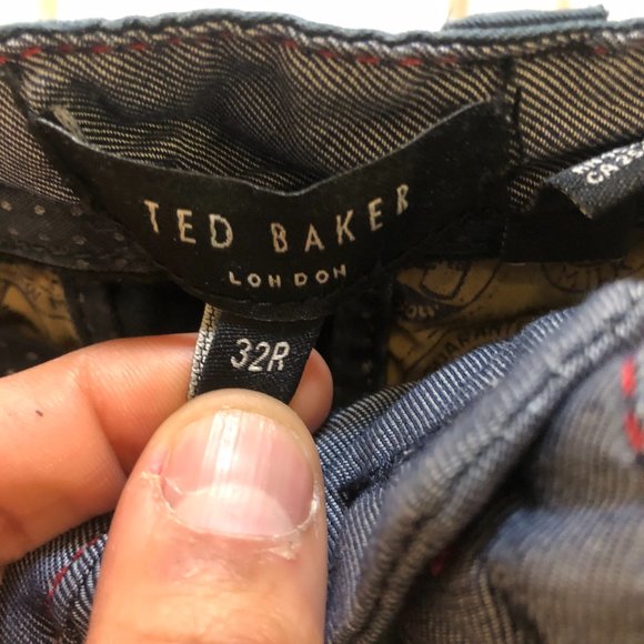 Ted Baker Men's Slim Fit Welt Pocket Flat Front Chino Pants Gray Size 34 - Picture 3 of 5